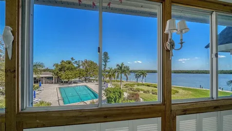 4440 Exeter Drive Longboat Key FL 34228