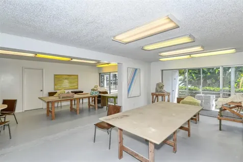 4440 Exeter Drive Longboat Key FL 34228