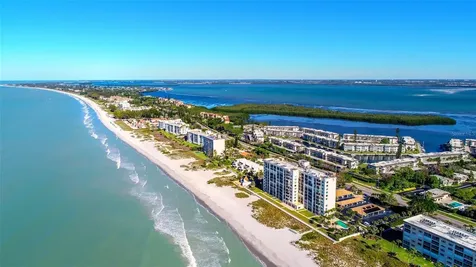 4440 Exeter Drive Longboat Key FL 34228