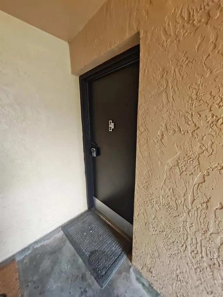 5820 N Church Avenue Tampa FL 33614