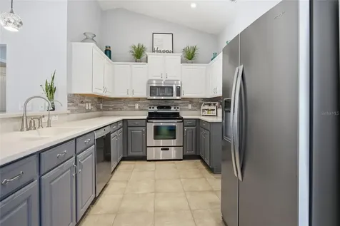 13025 NE 7th Lane Silver Springs FL 34488