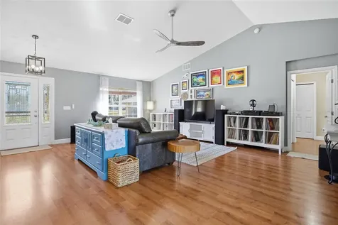13025 NE 7th Lane Silver Springs FL 34488