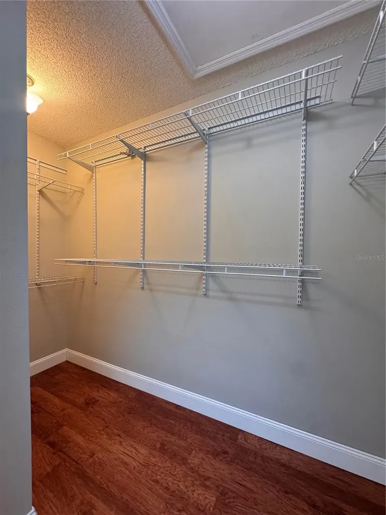 5619 Colonial Oaks Boulevard Sarasota FL 34232