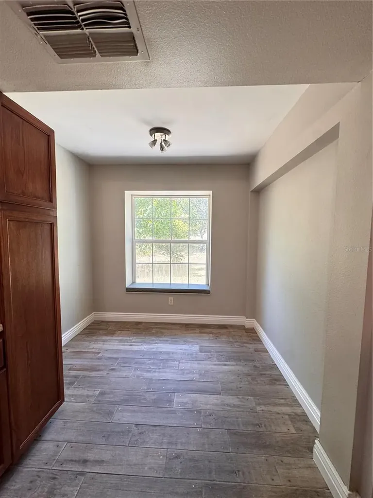 5619 Colonial Oaks Boulevard Sarasota FL 34232