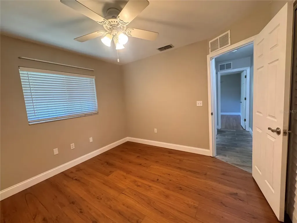 5619 Colonial Oaks Boulevard Sarasota FL 34232
