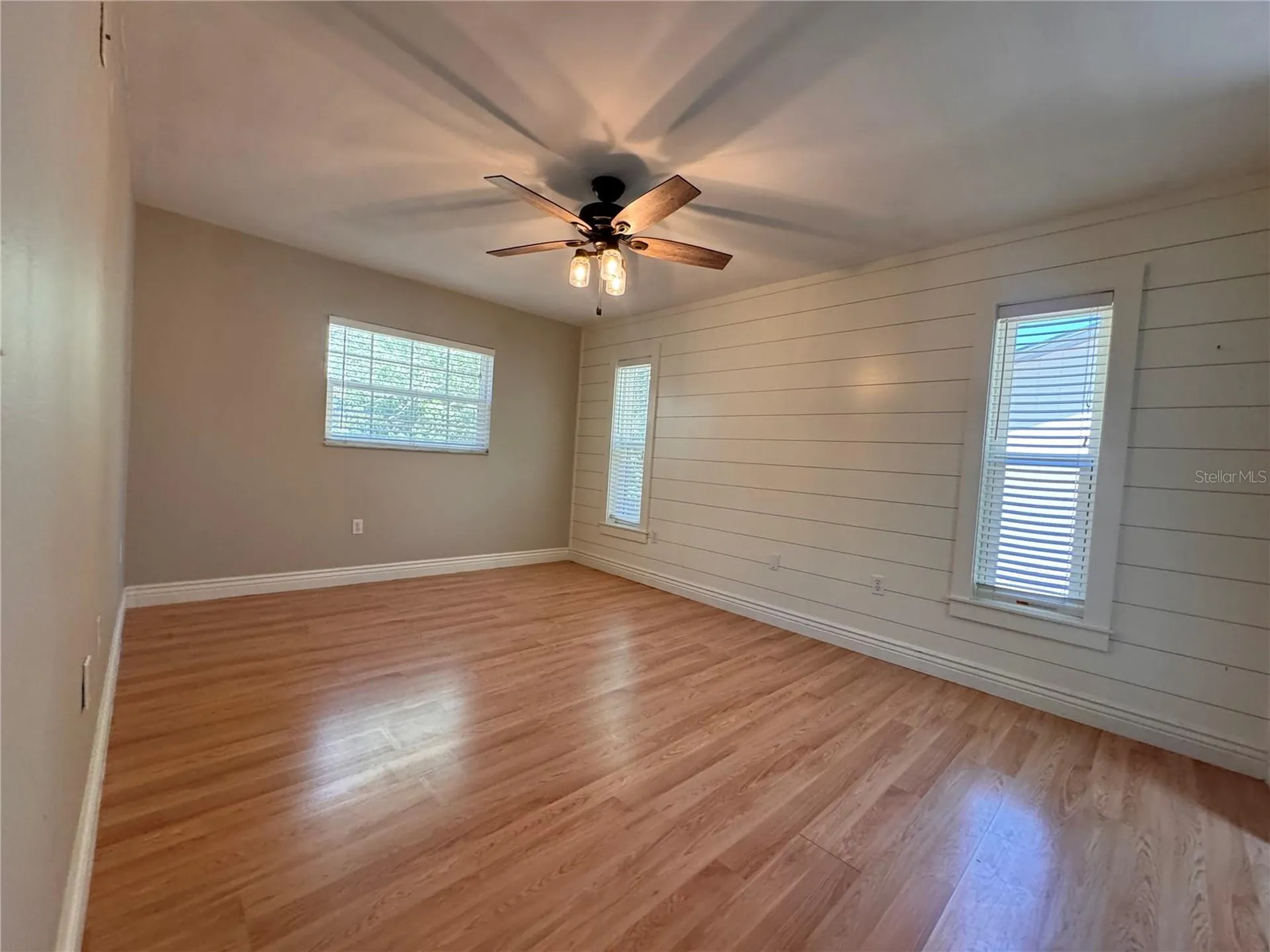 5619 Colonial Oaks Boulevard Sarasota FL 34232
