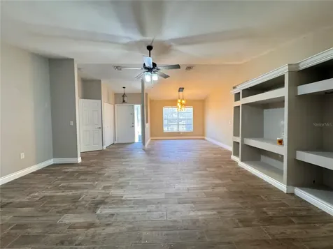 5619 Colonial Oaks Boulevard Sarasota FL 34232