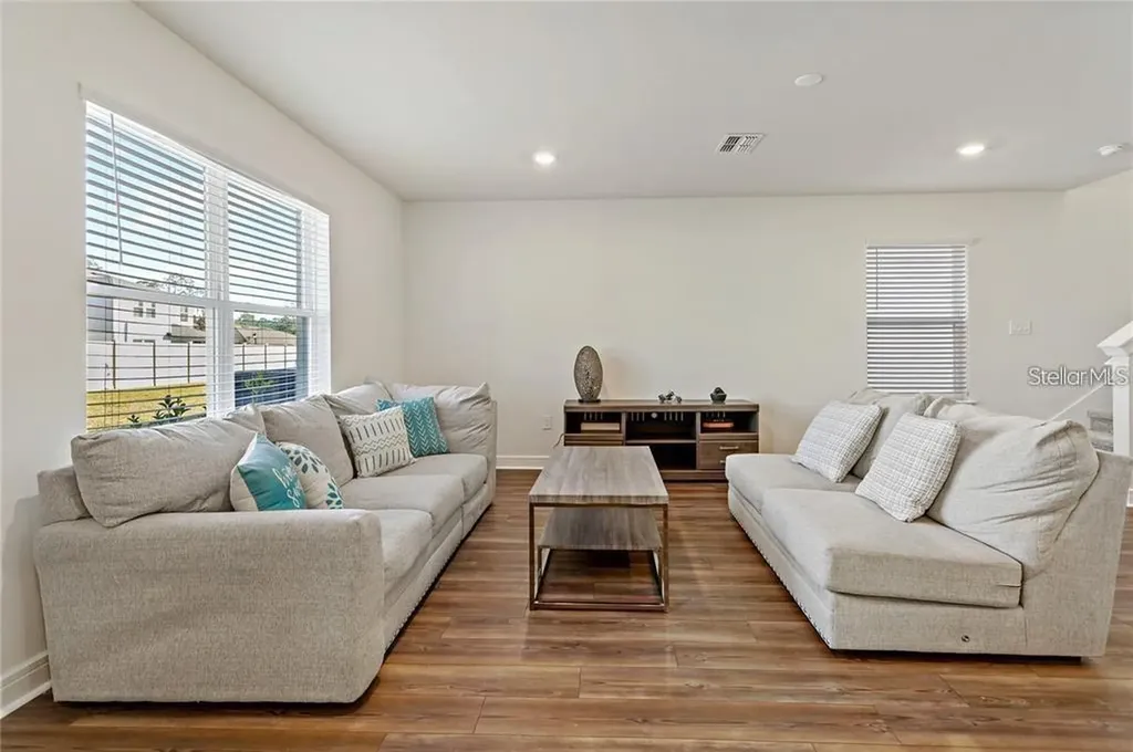 30555 Thunderbird Drive Wesley Chapel FL 33545