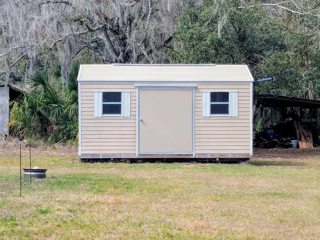 1142 Doc Coil Road Bowling Green FL 33834