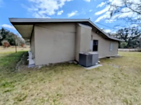 1142 Doc Coil Road Bowling Green FL 33834