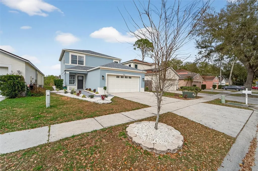 1112 Lake Shore Ranch Drive Seffner FL 33584