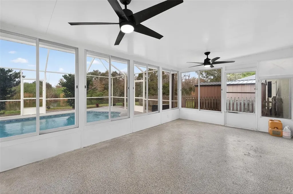 1112 Lake Shore Ranch Drive Seffner FL 33584