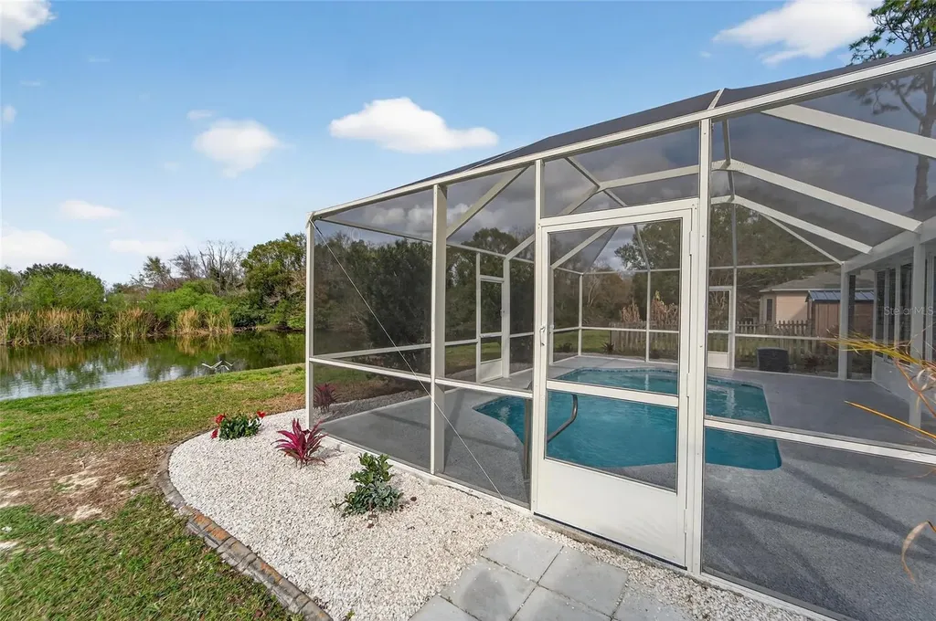 1112 Lake Shore Ranch Drive Seffner FL 33584
