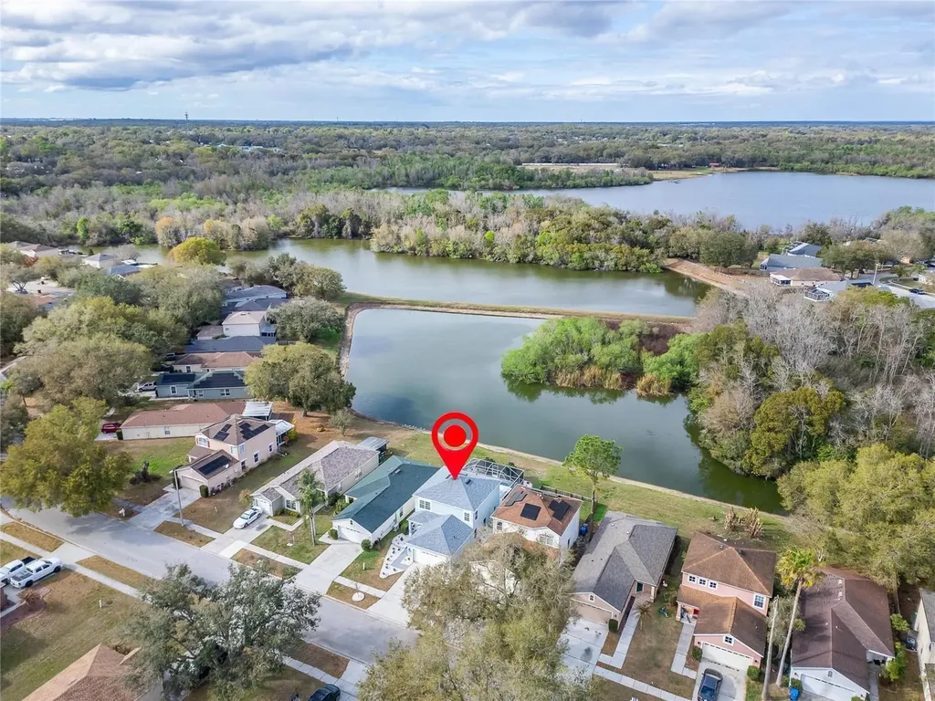 1112 Lake Shore Ranch Drive Seffner FL 33584