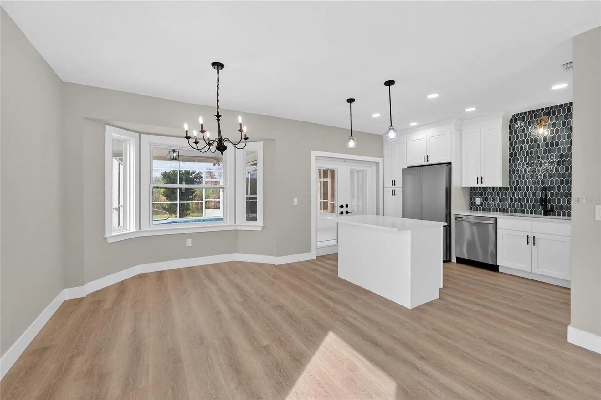 1112 Lake Shore Ranch Drive Seffner FL 33584
