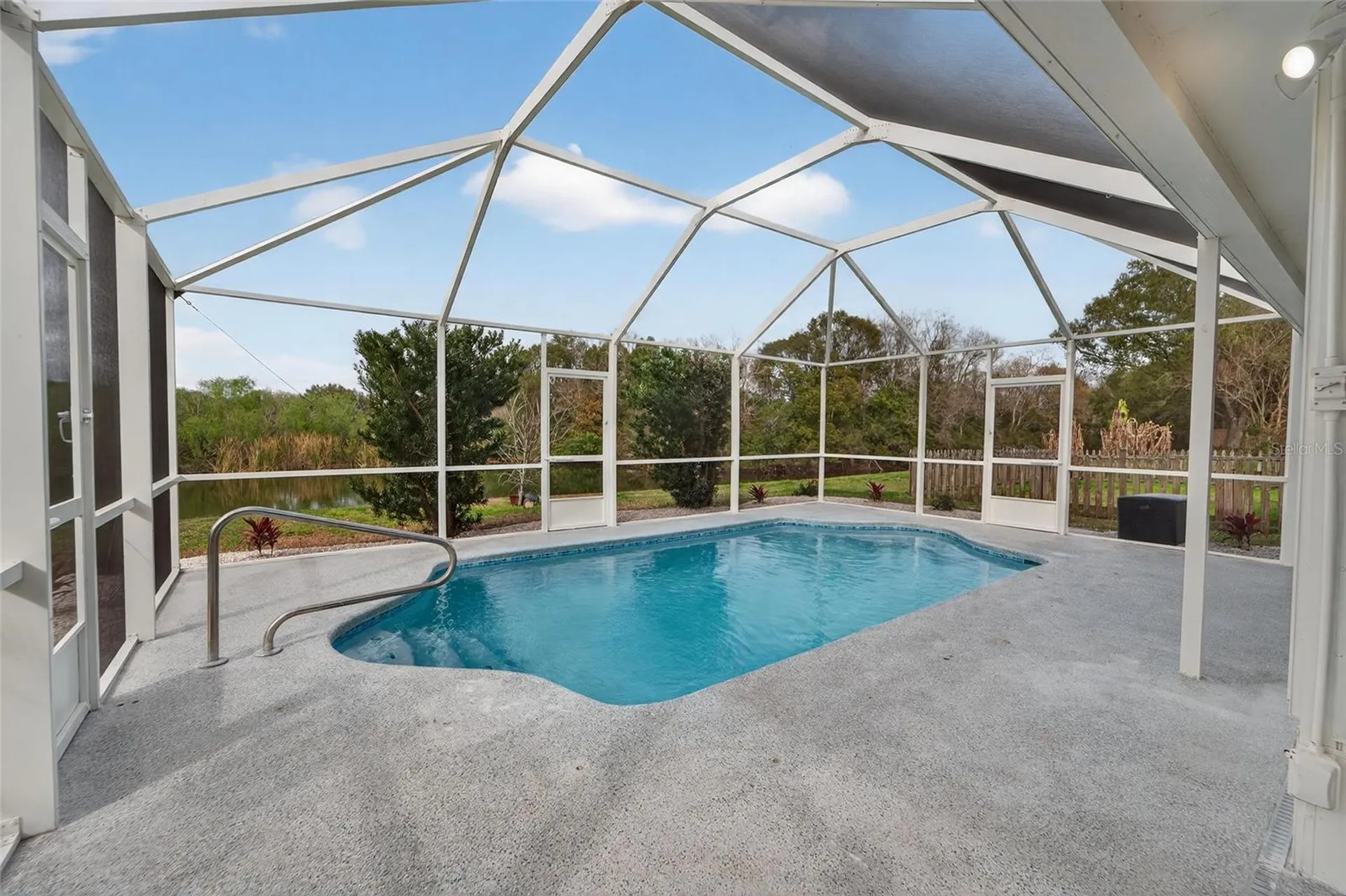 1112 Lake Shore Ranch Drive Seffner FL 33584