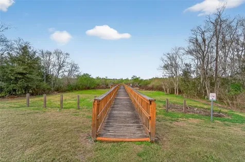 1112 Lake Shore Ranch Drive Seffner FL 33584