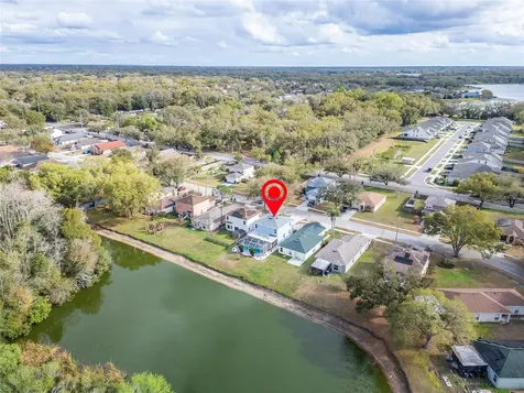 1112 Lake Shore Ranch Drive Seffner FL 33584