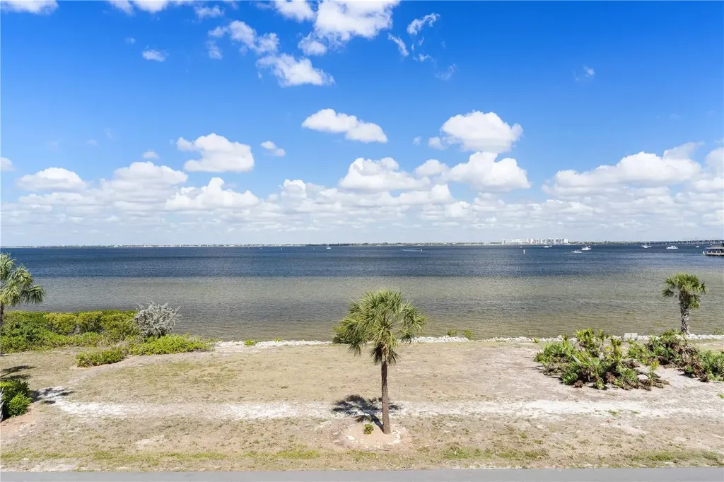 1425 Park Beach Circle Punta Gorda FL 33950