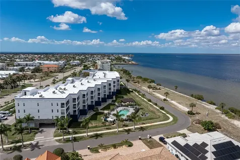 1425 Park Beach Circle Punta Gorda FL 33950