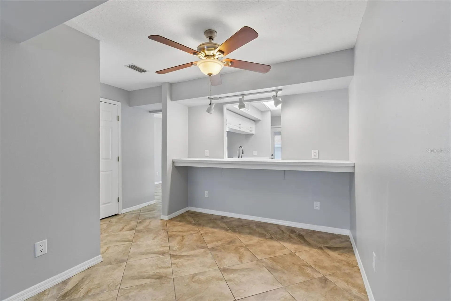 8334 Civic Road Tampa FL 33615