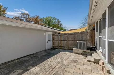 8334 Civic Road Tampa FL 33615