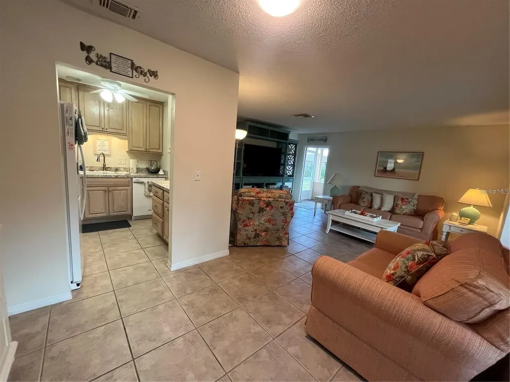 1907 Canterbury Lane Sun City Center FL 33573