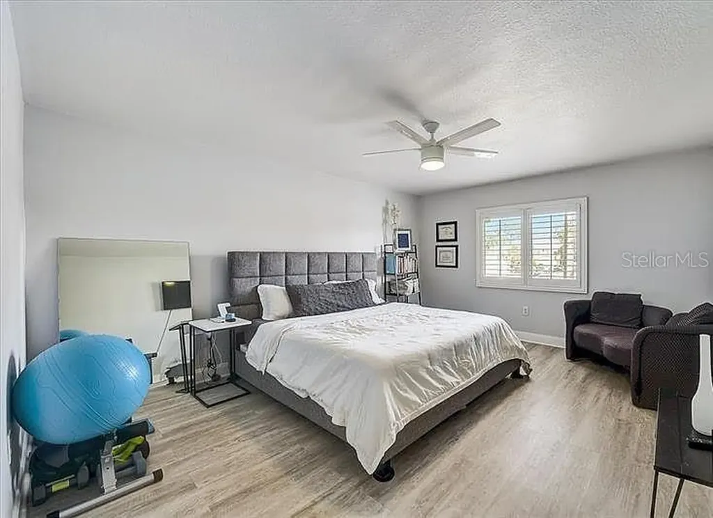 6326 Grand Bahama Circle Tampa FL 33615
