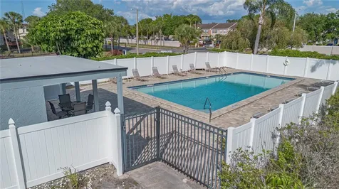6326 Grand Bahama Circle Tampa FL 33615