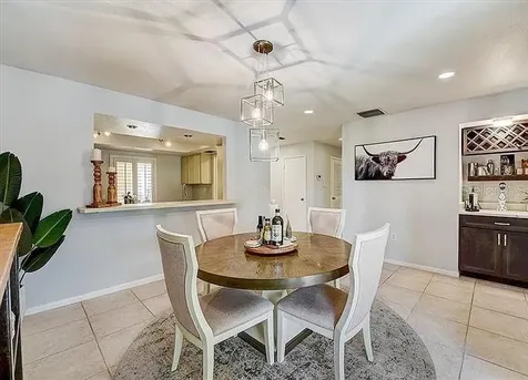 6326 Grand Bahama Circle Tampa FL 33615