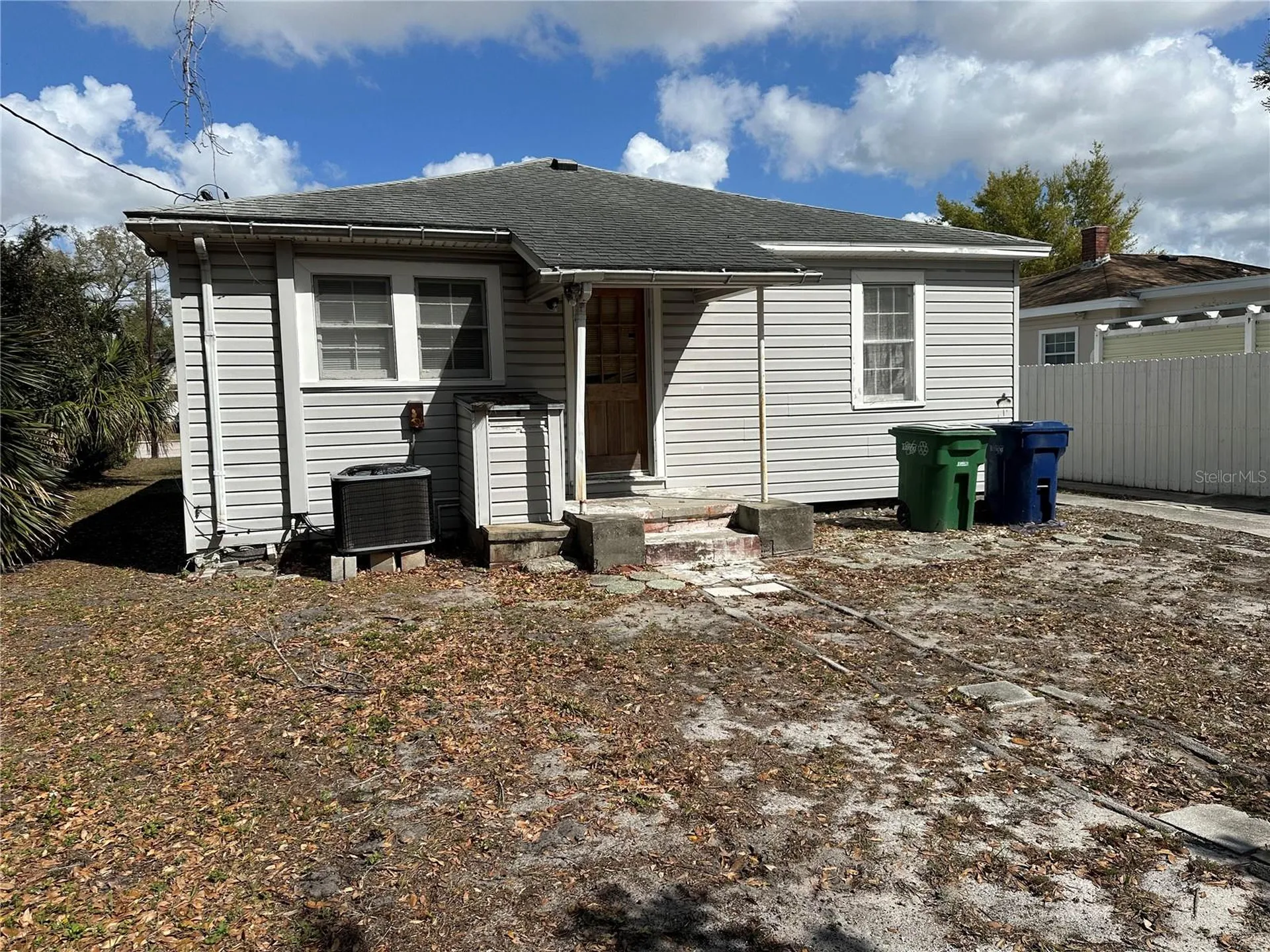 3616 W Azeele Street Tampa FL 33609