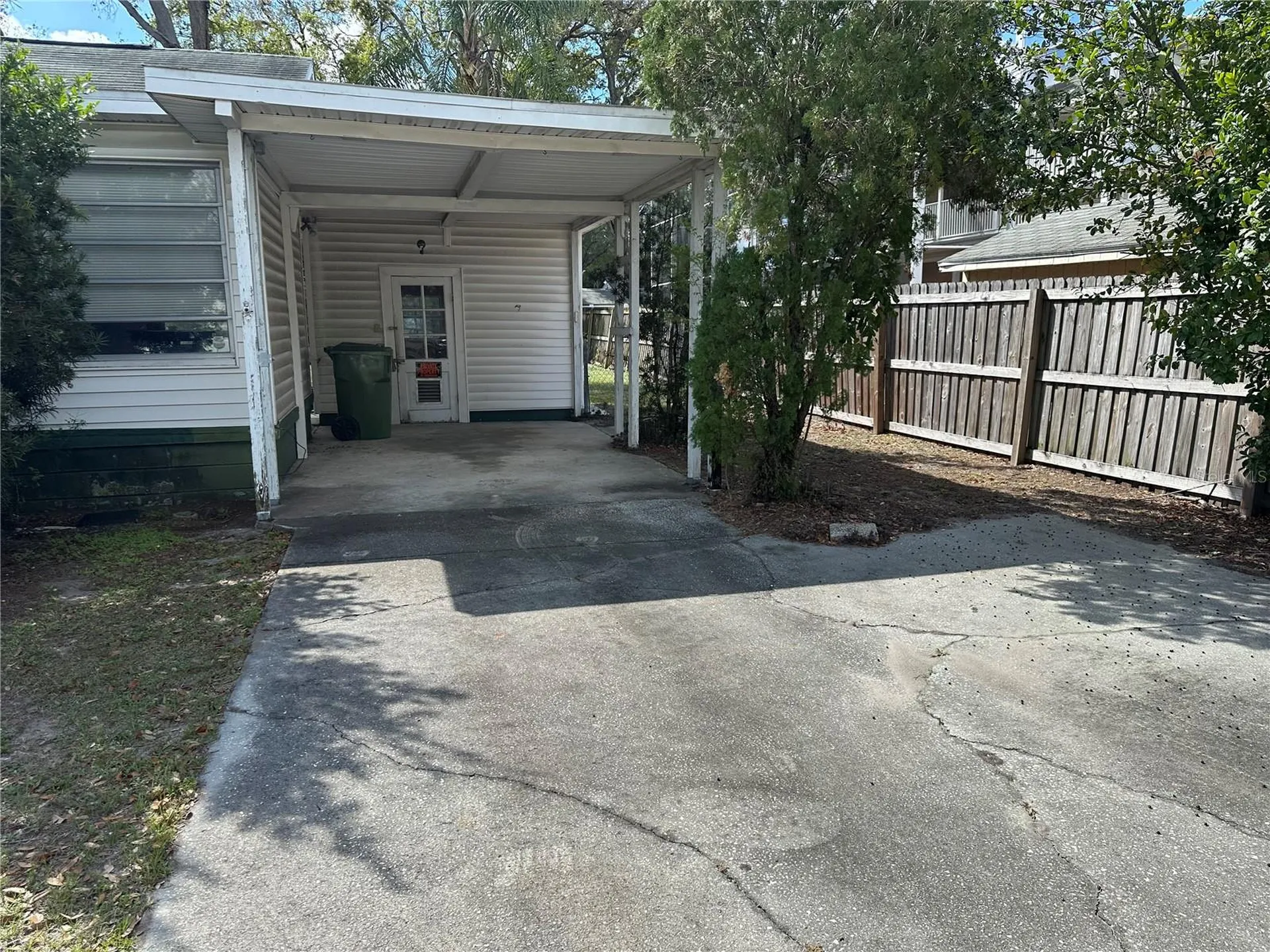 3620 W Azeele Street Tampa FL 33609