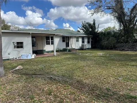 3620 W Azeele Street Tampa FL 33609