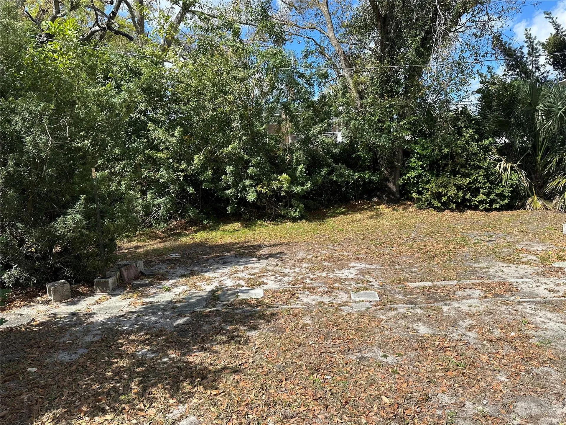 3616 W Azeele Street Tampa FL 33609