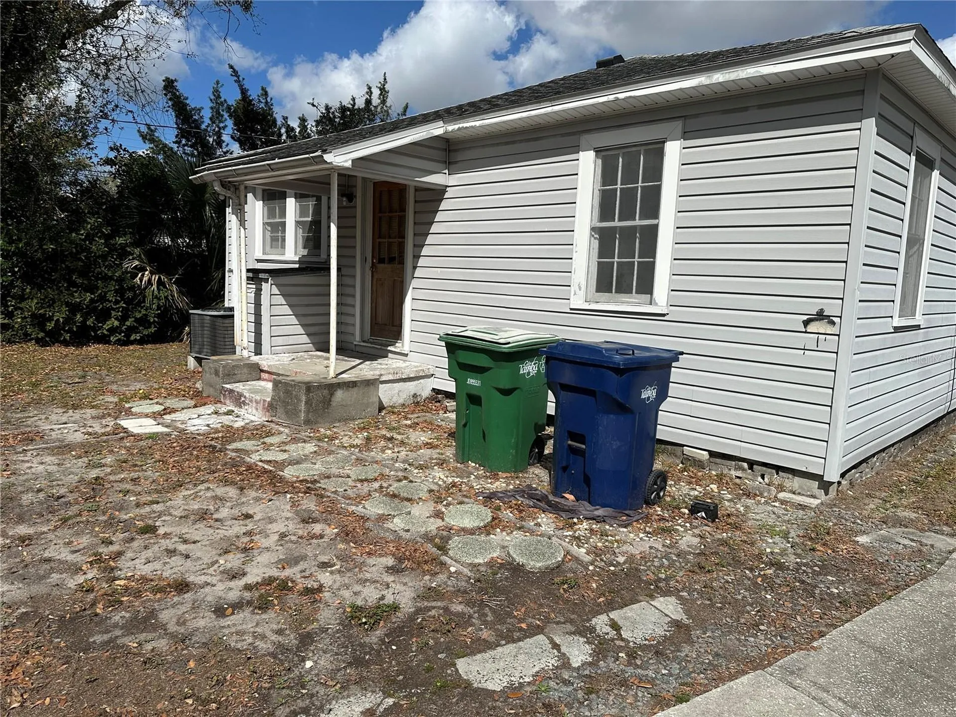 3616 W Azeele Street Tampa FL 33609