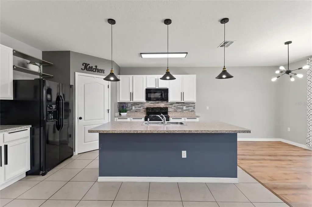 519 Oakhurst Way Lake Alfred FL 33850