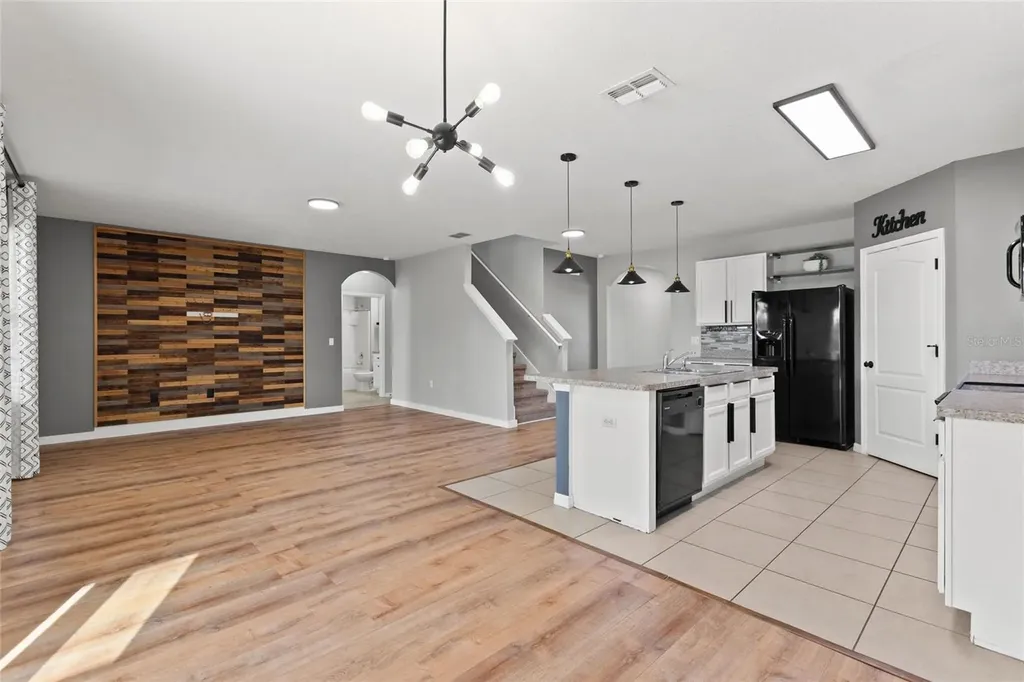 519 Oakhurst Way Lake Alfred FL 33850