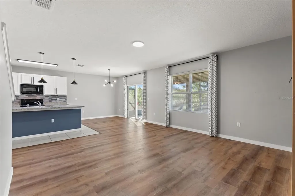 519 Oakhurst Way Lake Alfred FL 33850