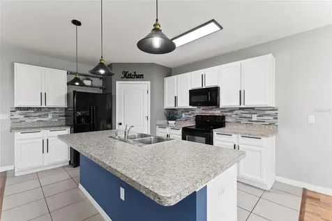 519 Oakhurst Way Lake Alfred FL 33850