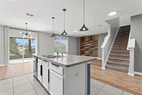 519 Oakhurst Way Lake Alfred FL 33850