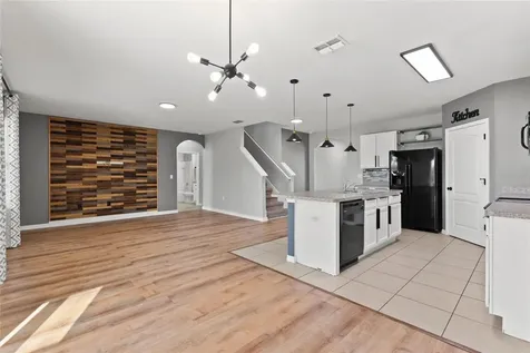 519 Oakhurst Way Lake Alfred FL 33850