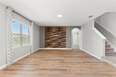 519 Oakhurst Way Lake Alfred FL 33850