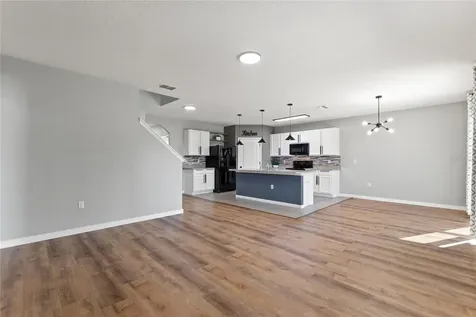 519 Oakhurst Way Lake Alfred FL 33850