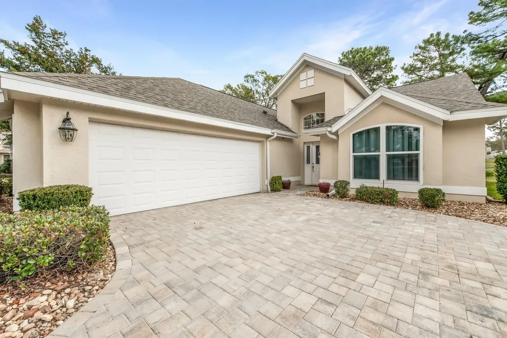 1824 Stafford Springs Boulevard Mount Dora FL 32757