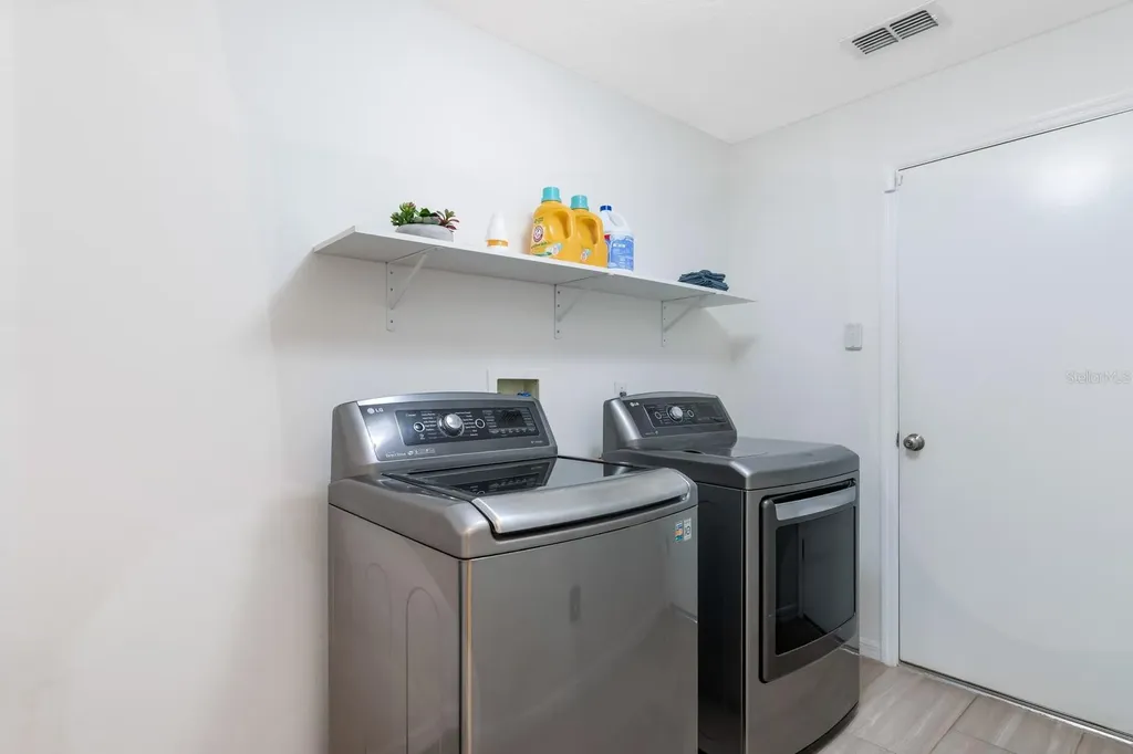 1824 Stafford Springs Boulevard Mount Dora FL 32757