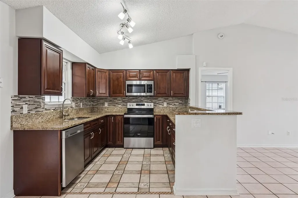 2513 Dumas Drive Deltona FL 32738