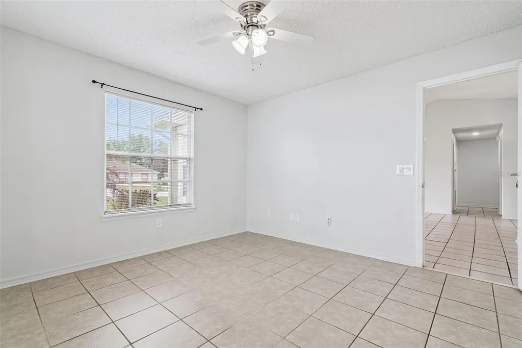 2513 Dumas Drive Deltona FL 32738