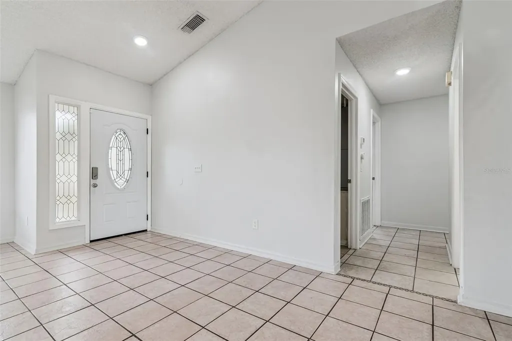 2513 Dumas Drive Deltona FL 32738