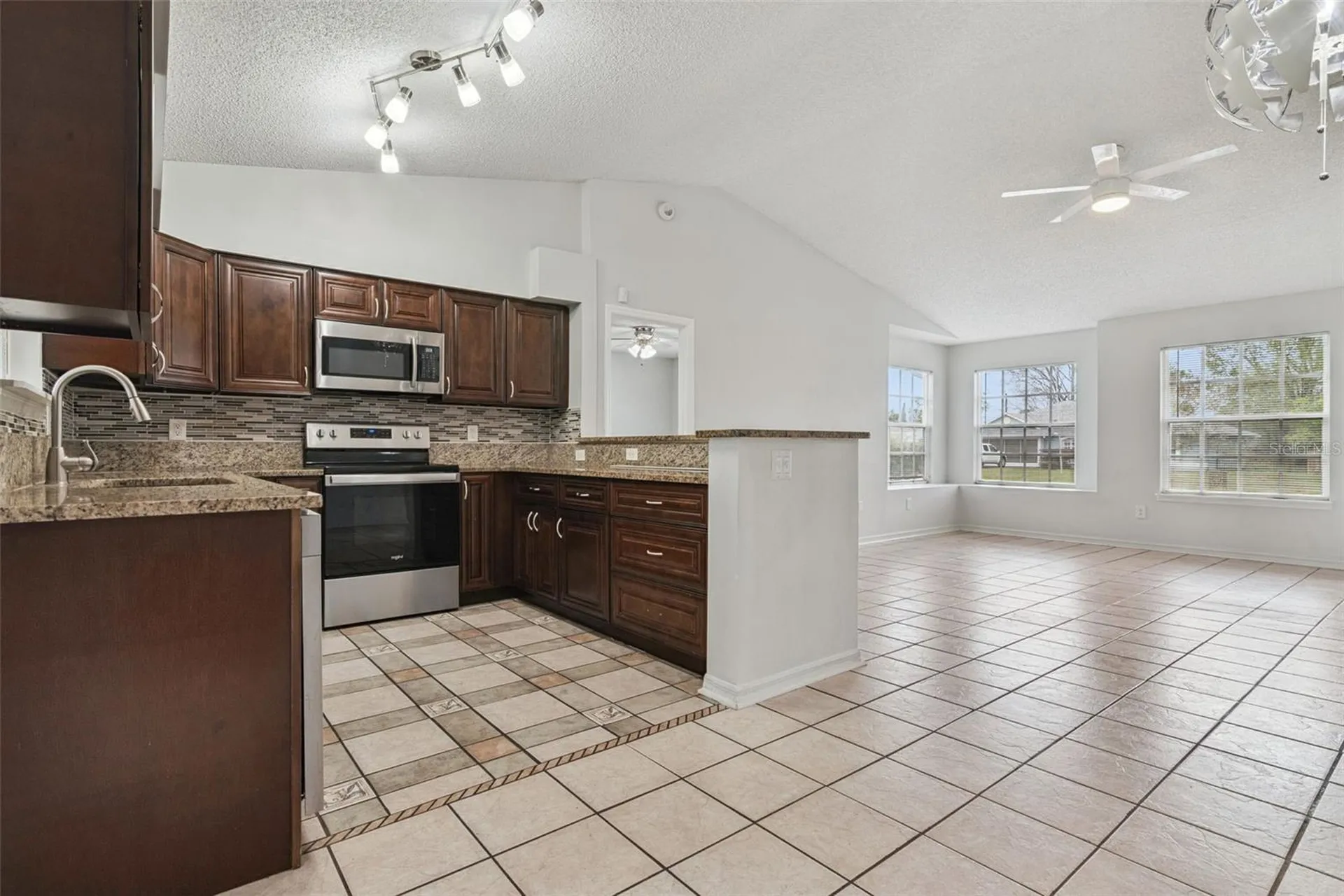 2513 Dumas Drive Deltona FL 32738