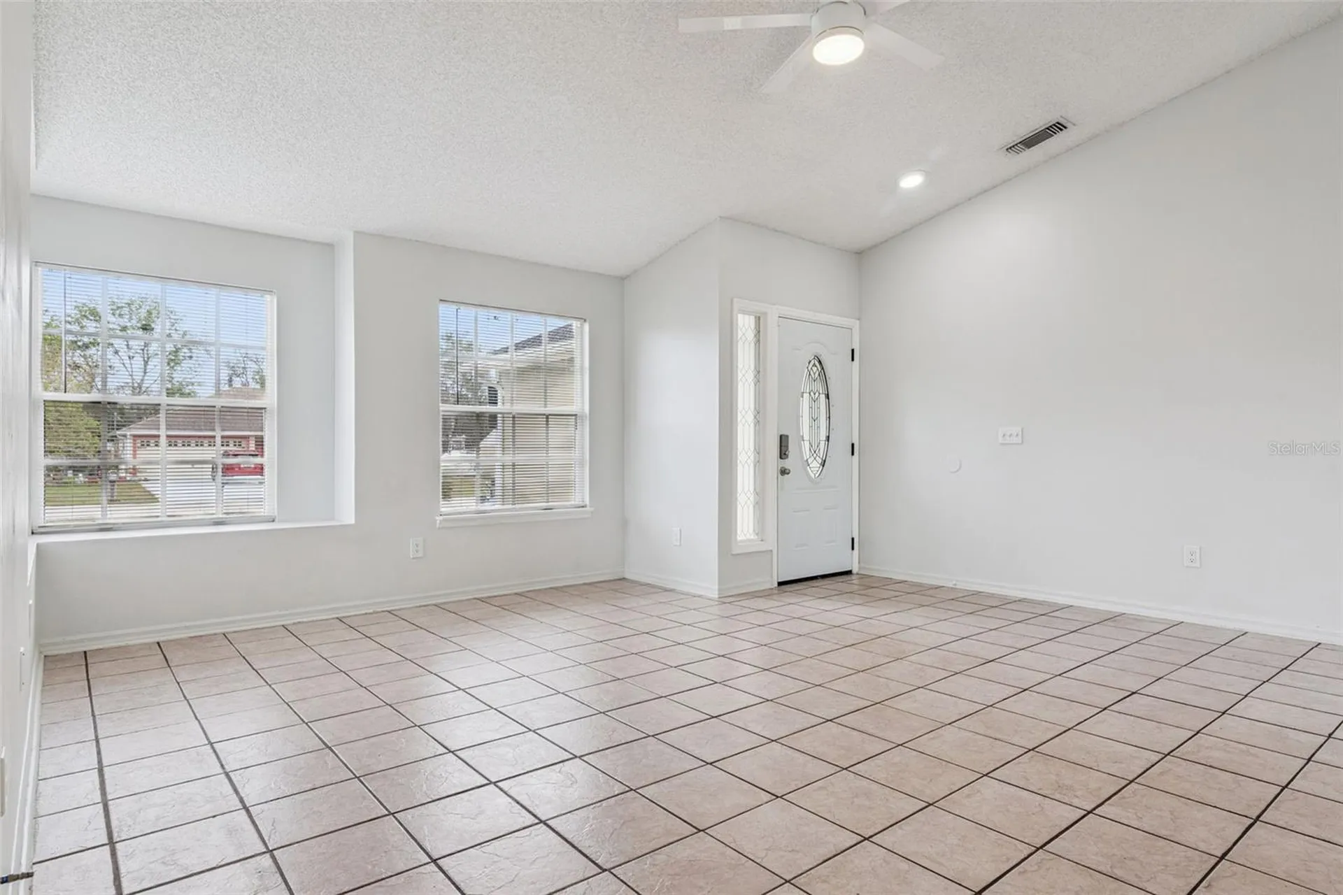 2513 Dumas Drive Deltona FL 32738